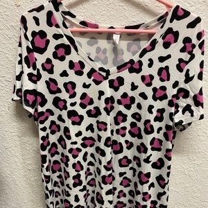HoneyMe Leopard Shirt L